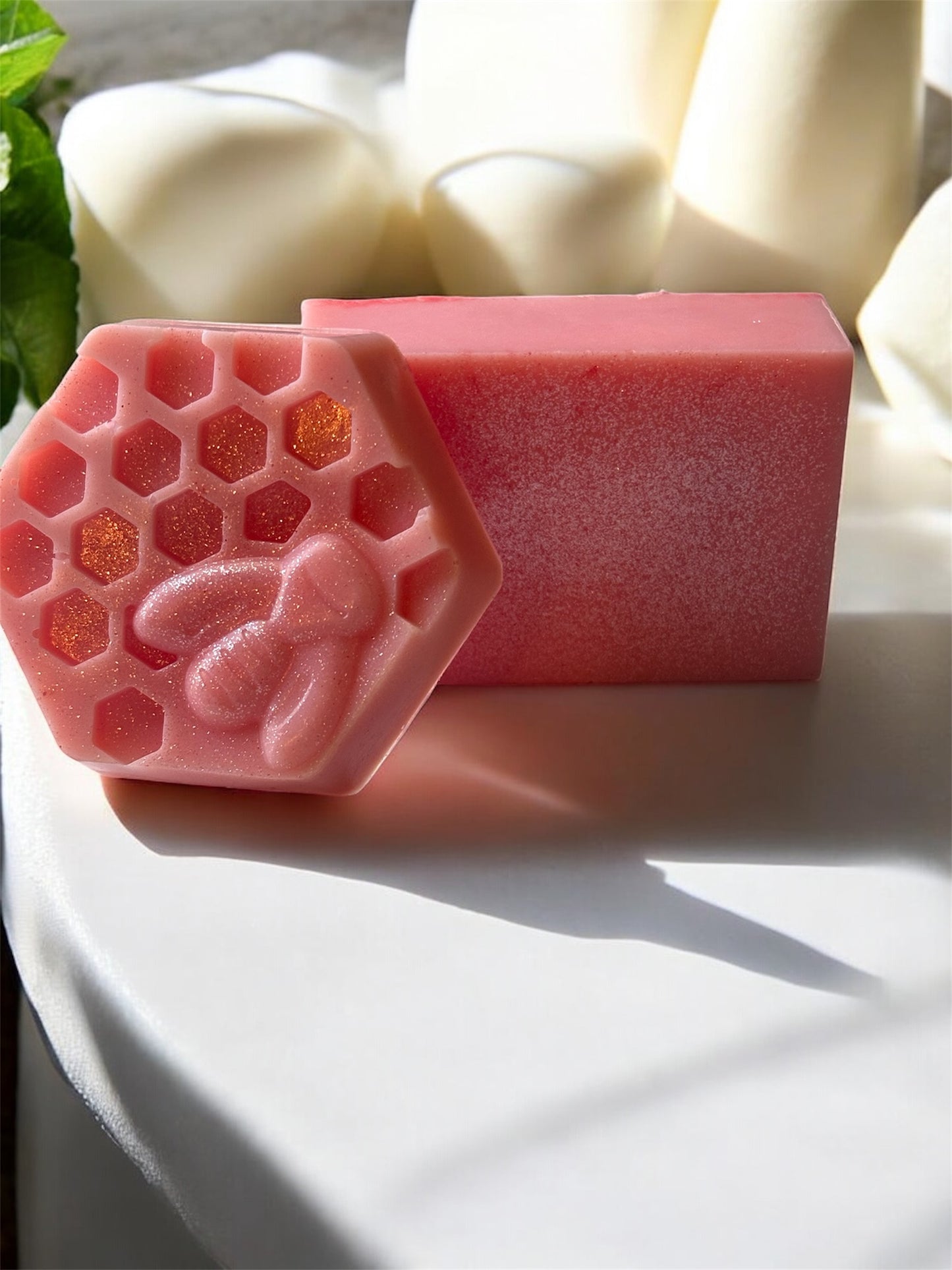 MINT-To-Be / BUMP BE GONE HIVE SHAPE